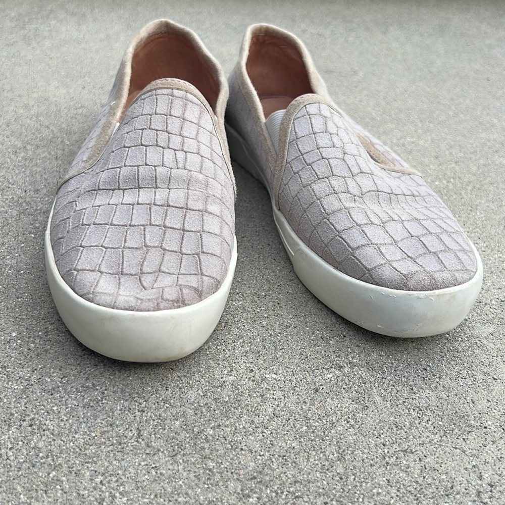 Joie Womens flats